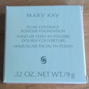Mary Kay Dual-Coverage Powder Foundation - Ivory 100